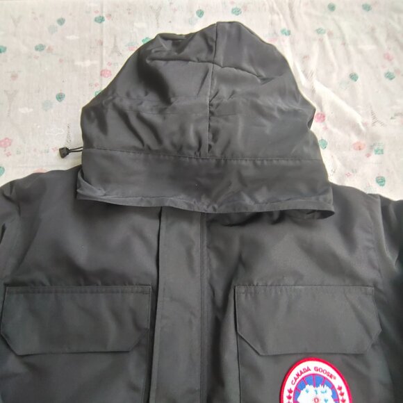 Canada Goose Expedition Parka - Picture 3 of 9